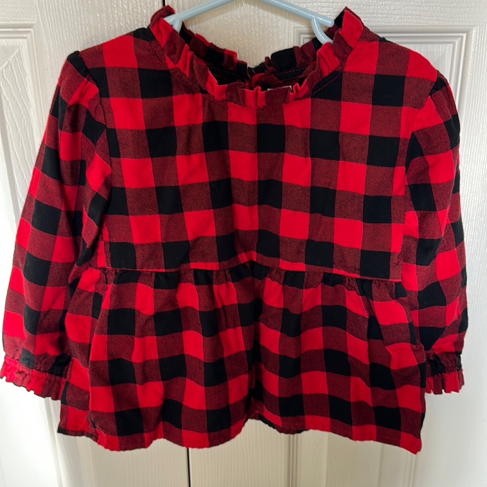 Gap toddler girl size 4T. Buffalo Plaid Top